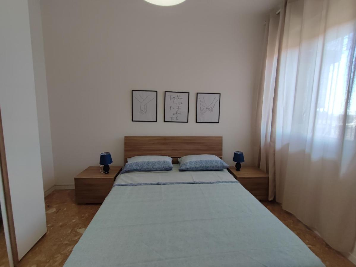 Appartamento La Casa Sui Tetti Aeroporto di Catania Fontana Rossa Esterno foto