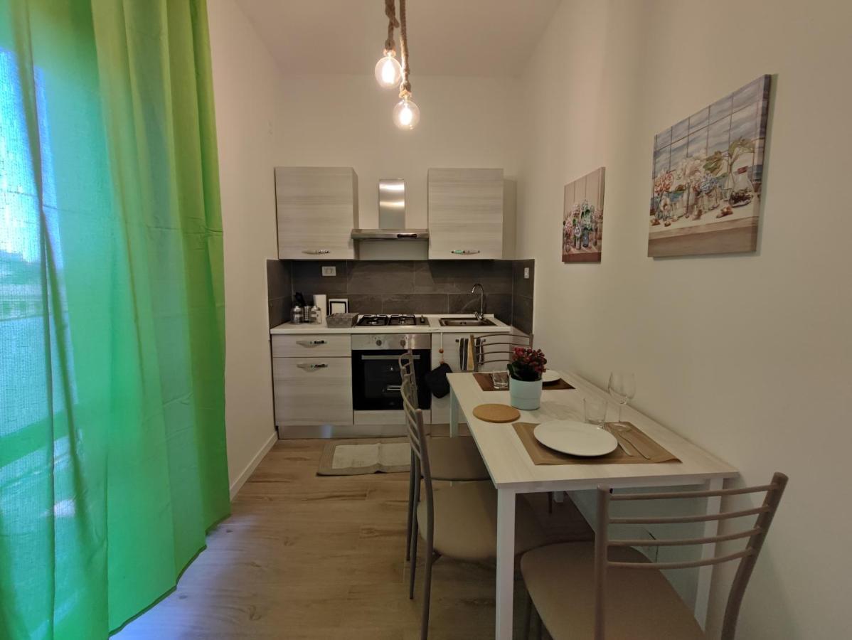 Appartamento La Casa Sui Tetti Aeroporto di Catania Fontana Rossa Esterno foto